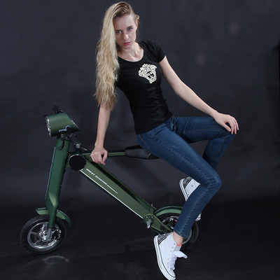 Aluminum Alloy Frame Foldable Electric Scooter , 12 Inch Folding Electric Scooter With Seat